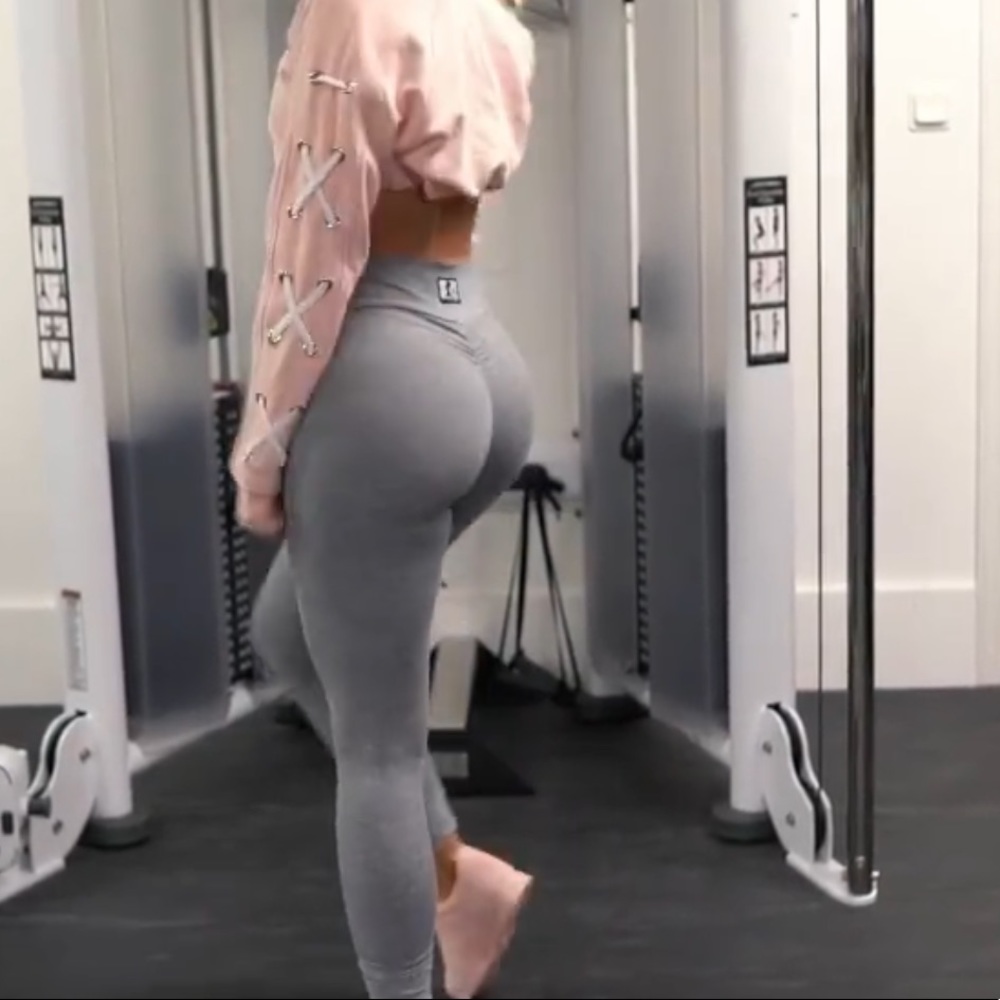 ISO if these Celestial Bodiez high rise leggings